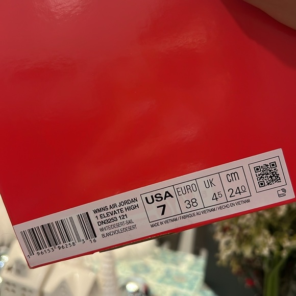 Air Jordan 1 elevate high white dessert tan color - Picture 10 of 11